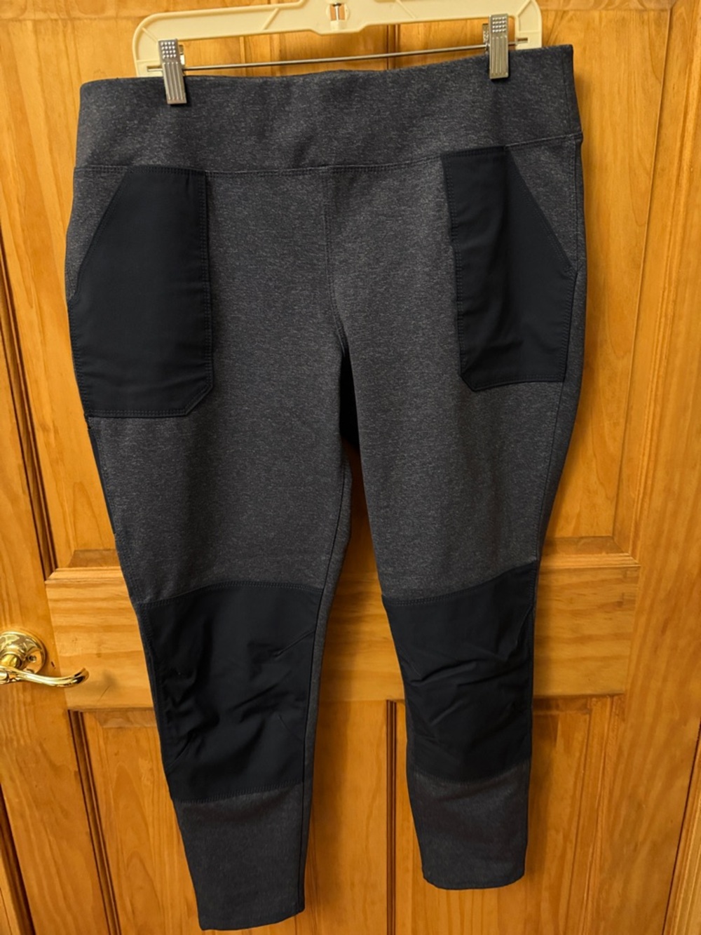 Carhartt Charcoal Gray Active Leggings with Black Panels XL